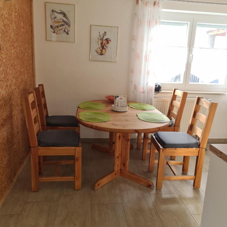 Apartament Marienstrasse Neukirchen vorm Wald Zewnętrze zdjęcie