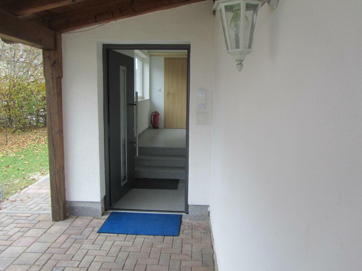 Apartament Marienstrasse Neukirchen vorm Wald Zewnętrze zdjęcie